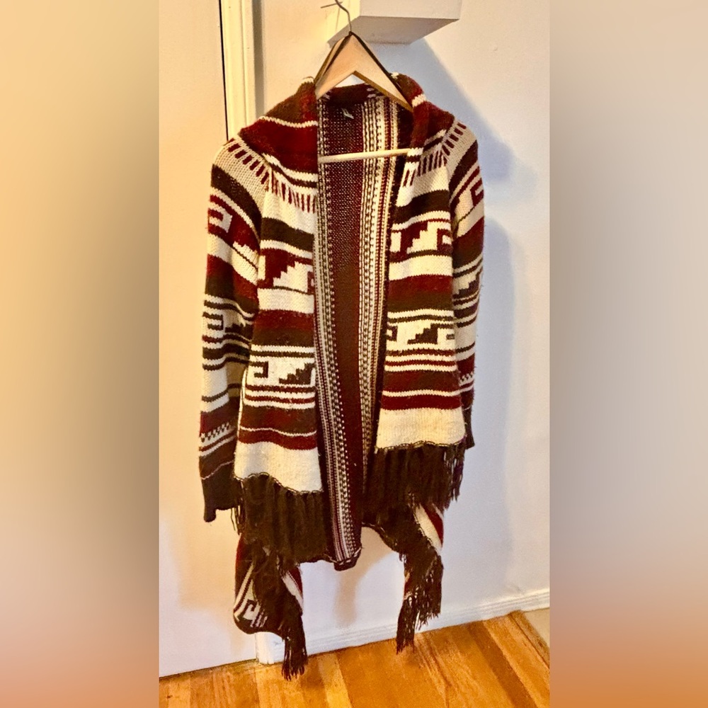 Women's Multicolor Patterned Sweater - image 1